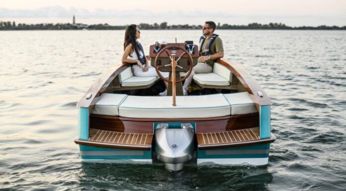 YAMAHA COMIENZA LA PRODUCCIÓN EN MASA DE MOTORES FUERA DE BORDA ELÉCTRICOS