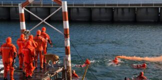 PREFECTURA REALIZA PRÁCTICAS EN EL PUERTO SAN CARLOS