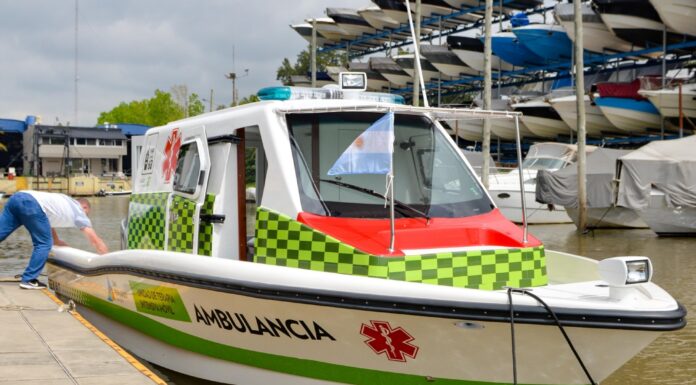 SE SUMÓ UNA NUEVA LANCHA AMBULANCIA AL SISTEMA DE SALUD MUNICIPAL DE SAN FERNANDO