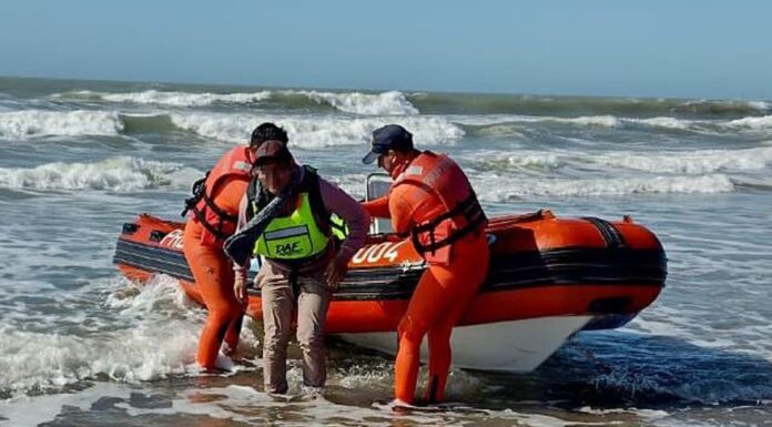PREFECTURA RESCATÓ A UN KAYAKISTA EN EMERGENCIA EN EL PARTIDO DE LA COSTA