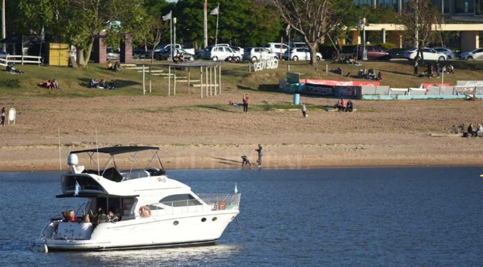 SAN NICOLÁS – EL RÍO PARANÁ ALCANZA SU MAYOR NIVEL EN TRES MESES, PERO PRONOSTICAN UNA NUEVA BAJANTE EN NOVIEMBRE