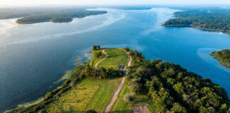 EL LAGO PRIVADO MÁS GRANDE DE TEXAS A LA VENTA