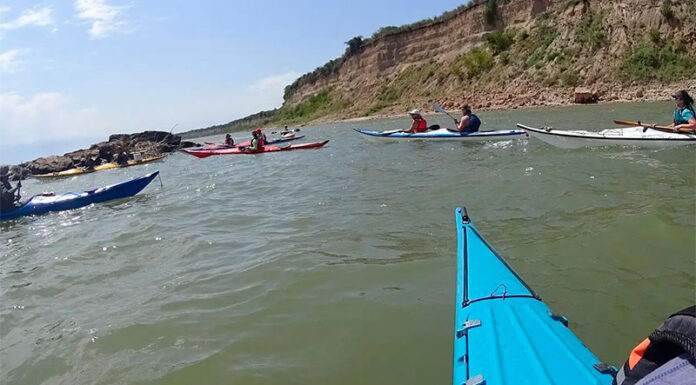 KAYAKISTAS HICIERON UNA EXPEDICIÓN A LA “PIEDRA MORA”, UN LUGAR DE MISTERIO