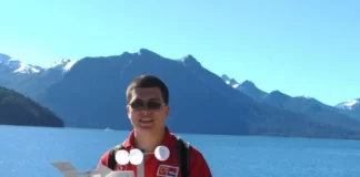 HIZO UNA REPLICA DE UN BARCO DE 1932 PARA LA ESCUELA, Y UN ASTILLERO LE OFRECIO TRABAJO maqueta barco 1932