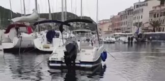 ITALIA – MINI TSUNAMI INUNDA EN SEGUNDOS EL PUERTO DE YATES DE BONIFACIO