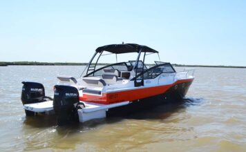 CAT 700 OPEN: AMPLITUD, CONFORT Y GRANDES PRESTACIONES EN 7 METROS DE ESLORA