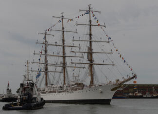 LA FRAGATA LIBERTAD ARRIBÓ A MAR DEL PLATA DESPUÉS DE COMPLETAR EL 49º VIAJE DE INSTRUCCIÓN