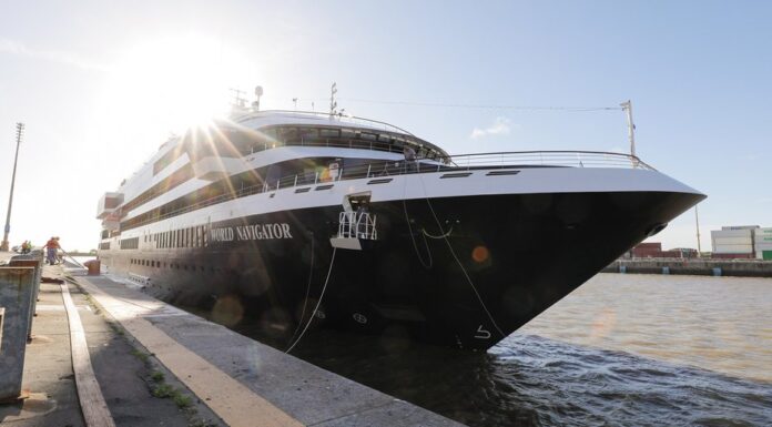 LLEGAN LOS CRUCEROS A BUENOS AIRES: 100 PASAJEROS DE EEUU, EUROPA Y CANADÁ INAUGURARON LA TEMPORADA PORTEÑA