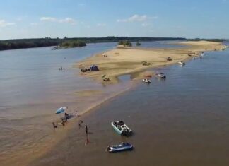 CORRIENTES – POR LA BAJANTE DEL PARANÁ HAY MÁS BANCOS DE ARENA Y ADVIERTEN POR EL PELIGRO EN LA NAVEGACIÓN