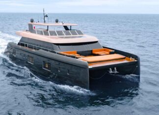 100 SUNREEF POWER, LA REVOLUCIÓN DEL LUJO ES UN MULTICASCO