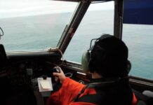 EMERGENCIA EN EL MAR: PREFECTURA RESCATÓ AL TRIPULANTE DE UN PESQUERO QUE SE HUNDIÓ EN RÍO NEGRO