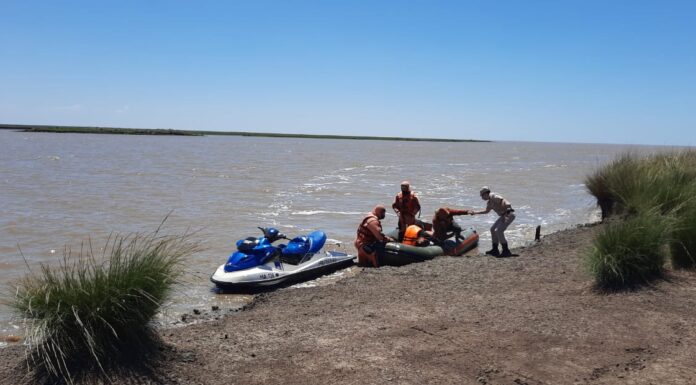 PREFECTURA ENCONTRÓ DOS PESCADORES REPORTADOS DESAPARECIDOS EN LA BAHÍA DE SAMBOROMBÓN
