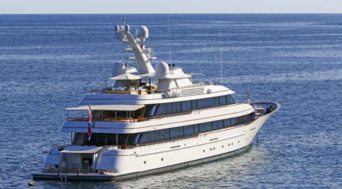 AMANACIO ORTEGA VENDE SU YATE DE 76 MILLONES DE EUROS Y ENCARGO OTRO DE 182 MILLONES PARA 2024 drizzle