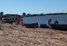CORRIENTES – DESAPARECIÓ UN JOVEN TRAS DAR VUELTA CAMPANA UNA PIRAGUA