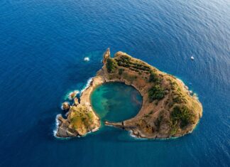 AZORES, LAS ISLAS PRIMORDIALES EN MEDIO DEL ATLÁNTICO