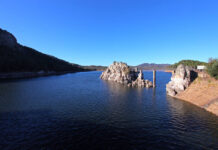 ESPAÑA – HOMBRE SUFRE AMPUTACION DE AMBOS BRAZOS CON LA HELICE DE UN BARCO