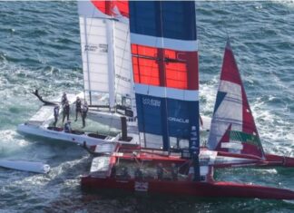 BRUTAL ACCIDENTE ENTRE LOS BARCOS DE GRAN BRETAÑA Y JAPÓN EN LA SAIL GP