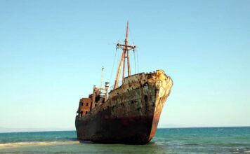 LOS NAUFRAGIOS DE BARCOS QUE SE PUEDEN VER EN GOOGLE MAPS