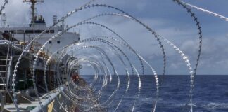 PIRATAS ATACAN PORTACONTENEDORES Y SECUESTRAN TRIPULACIÓN EN EL GOLFO DE GUINEA