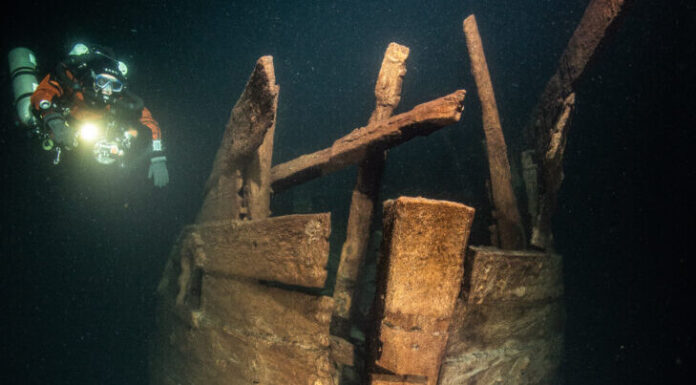 BARCO DE TRANSPORTE DE 400 AÑOS IDENTIFICADO EN EL MAR BALTICO