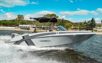 HOY EN ESLORAS POR EL GARAGE TV PRESENTAMOS LA NUEVA PROMAX RX6 DE ASTILLERO PAGLIETTINI,