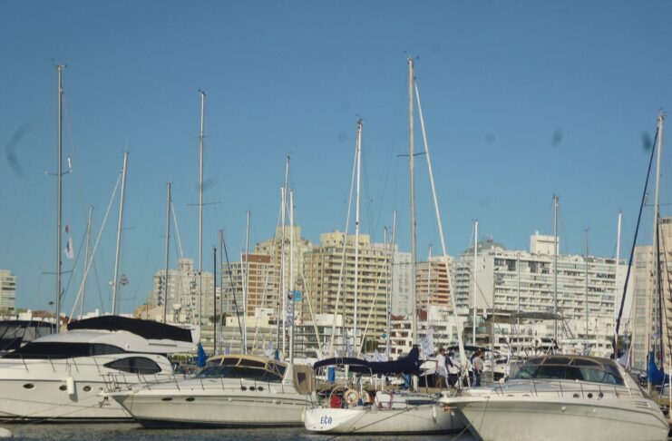 OCUPACIÓN RÉCORD Y AMARRAS AGOTADAS EN EL PUERTO DE PUNTA DEL ESTE