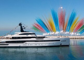 CRN LANZA UN NUEVO 62 METROS, EL M/Y RIO