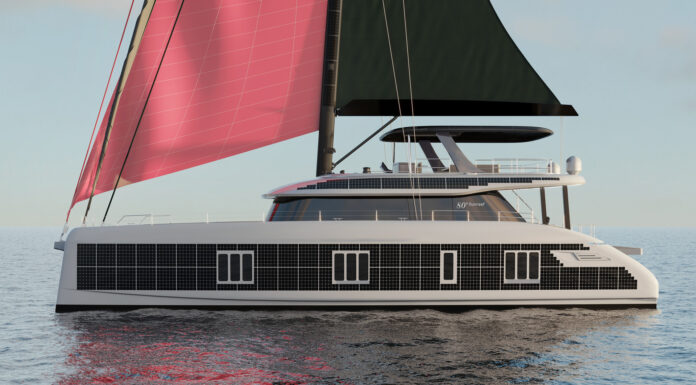 ZARPA EL PRIMER YATE DE LUJO PROPULSADO POR ENERGIA SOLAR