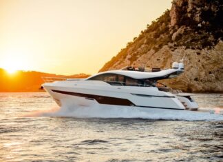 ¿NUEVO PROPIETARIO PARA FAIRLINE YACHTS?