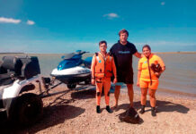 PREFECTURA ASISTIÓ A UN KITESURFISTA EN MAR CHIQUITA