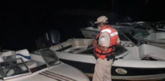 PASO DE LA PATRIA – SECUESTRAN LANCHAS CON TIMONELES ALCOHOLIZADOS