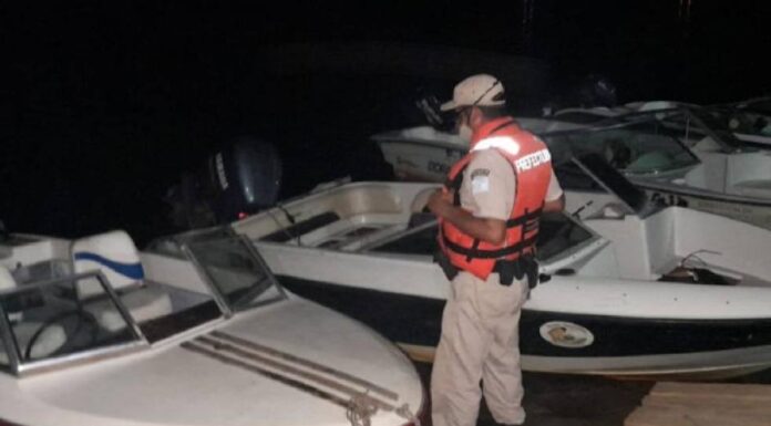 PASO DE LA PATRIA – SECUESTRAN LANCHAS CON TIMONELES ALCOHOLIZADOS