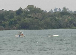POSADAS – UNA LANCHA DIO VUELTA DE CAMPANA EN EL PARANÁ Y SUS OCUPANTES FUERON RESCATADOS DEL AGUA