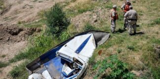 PARANÁ – FUERTÍSIMO CHOQUE DE UNA LANCHA CONTRA UNA TOMA DE AGUA: BUSCAN UN DESAPARECIDO
