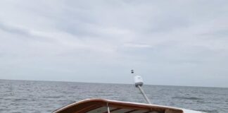 SE HUNDIÓ UN CLÁSICO DE MADERA QUE NAVEGABA HACIA PUNTA DEL ESTE