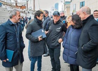 BARCELONA SEDUCE A LOS LÍDERES DE LA COPA AMÉRICA DE VELA