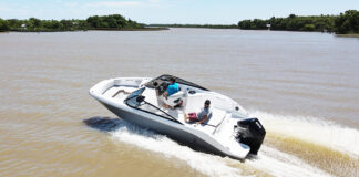 PRESENTACIÓN – LANCHA ARAUCAN 225 EN ESLORAS TV (VIDEO)