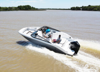 PRESENTACIÓN – LANCHA ARAUCAN 225 EN ESLORAS TV (VIDEO)