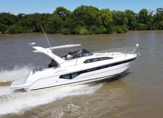 HOY EN ESLORAS PRESENTAMOS EL NUEVO CUSTON COMPAC HARD TOP