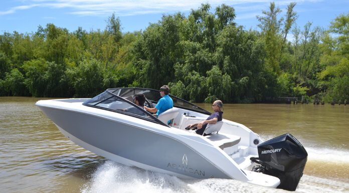 HOY EN ESLORAS PRESENTAMOS LA NUEVA LANCHA ARAUCAN 225