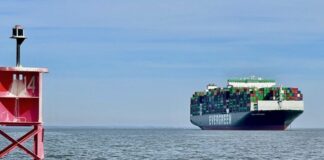 BUQUE DE LA MISMA EMPRESA QUE BLOQUEÓ EL CANAL DE SUEZ ENCALLÓ EN EEUU