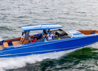 A BORDO DEL NOR-TECH 460 FLYER POR EL GOVERNMENT CUT: MARAVILLOSAMENTE Y TREMENDAMENTE LOCO