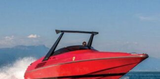 SE SUBASTARÁ UNA DE LAS ICÓNICAS LANCHAS DEL MUNDO, LA RIVA FERRARI 32