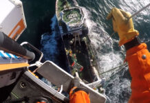 EMERGENCIA EN EL MAR: PREFECTURA AERO EVACUÓ AL TRIPULANTE DE UN PESQUERO
