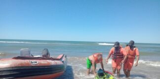 PREFECTURA ASISTIÓ A UN KAYAKISTA EN MAR DEL TUYÚ