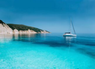 GRECIA: ITINERARIOS EN VELERO, LA CUNA DE LA CIVILIZACIÓN EUROPEA