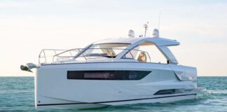 ESTRENO MUNDIAL DEL JEANNEAU DB/43 (VIDEO)