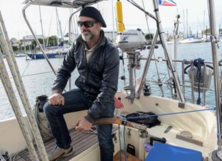 CRUZÓ EL ATLÁNTICO EN PLENA PANDEMIA Y AHORA BUSCA DAR LA VUELTA AL MUNDO SOLO EN SU VELERO