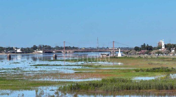 EL RÍO PARANÁ Y UN GRAN SALTO: SE LLENÓ DE AGUA LA LAGUNA SETÚBAL