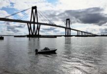 HOY EN ESLORAS PRESENTAMOS LA ROBINSON MANTRA EN DOS VERSIONES